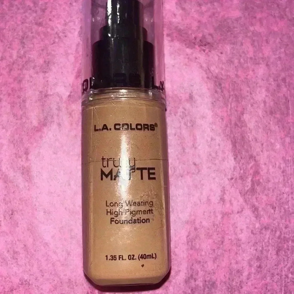 🆕 Burt’s Bees Lipstick, NYX Lip Cream, Becca Foundation, LA Colors Makeup Set - Picture 3 of 11